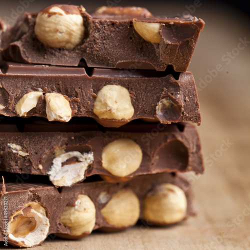 Bilde på lerret Chocolate with hazelnuts