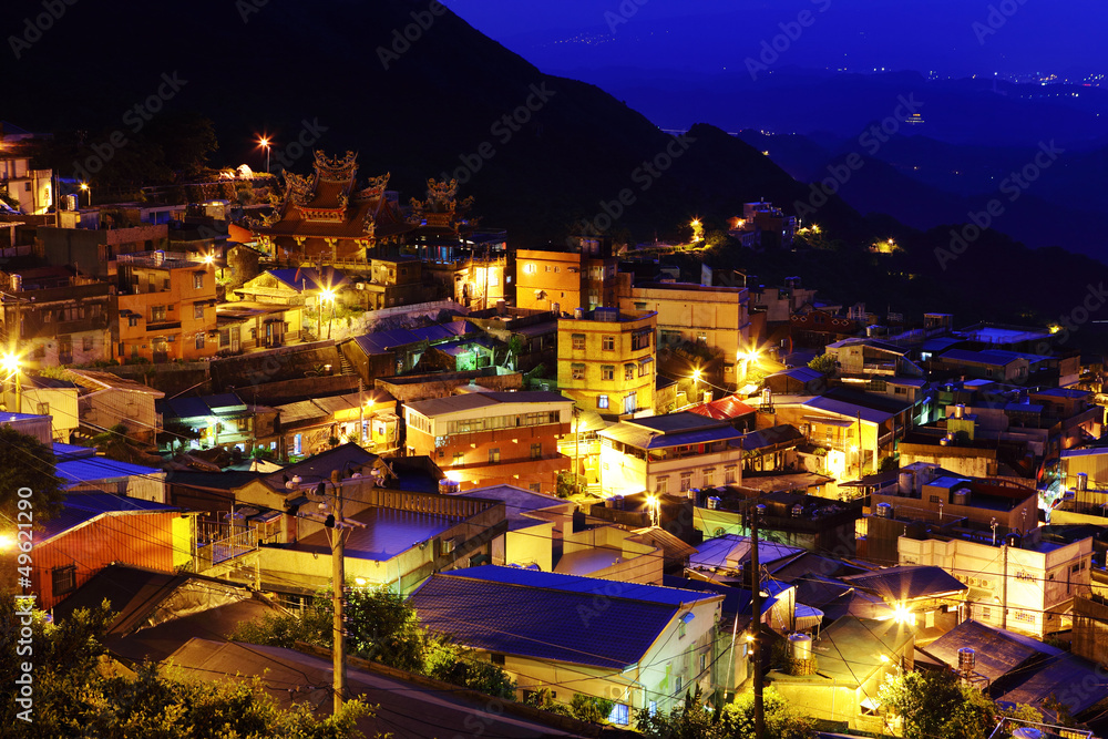 Obraz premium jiu fen village at night, in Taiwan