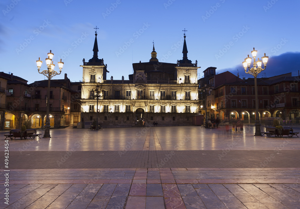 Fototapeta premium Plaza Mayor de Leon (Leon)