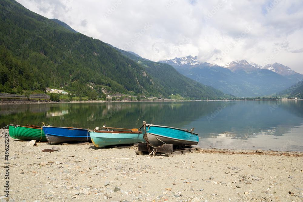 Lago di Poschiavo Switzerland Lago di Poschiavo Switzerland