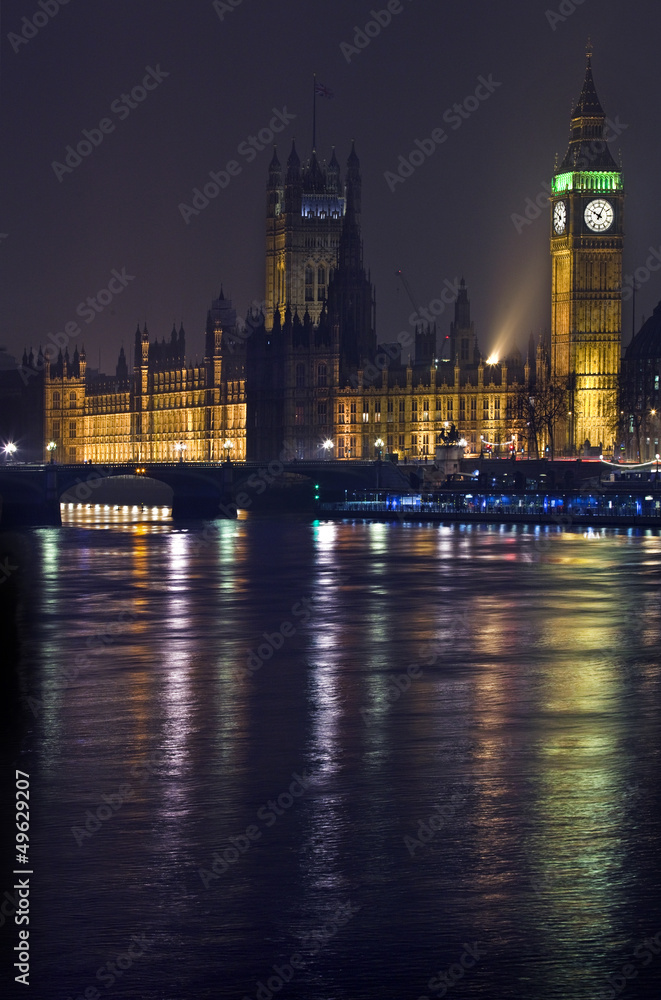 Houses of Parliament in London Houses of Parliament in London