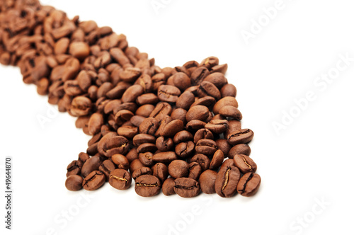 coffee beans arrow