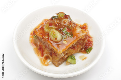 Tofu and sauce