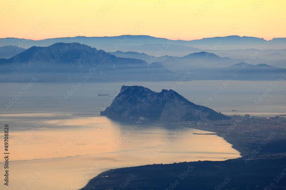 The Rock of Gibraltar and African Coast at sunset - obrazy, fototapety, plakaty 