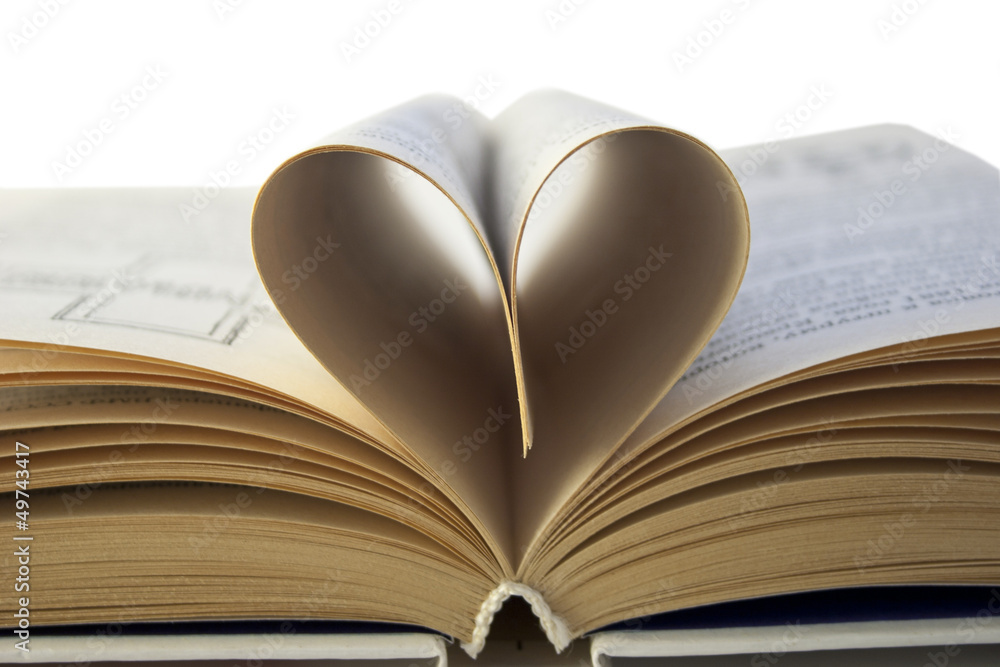 Сердце из страницы книги Сердце из страницы книги