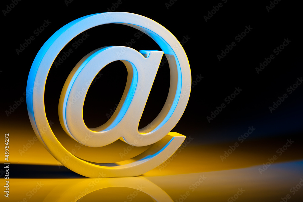 E-Mail Zeichen. Online Kommunikation.