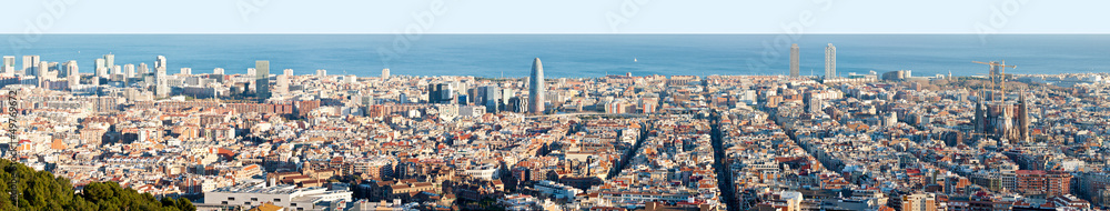 Fototapeta premium Aerial Panorama of Barcelona with High Detail