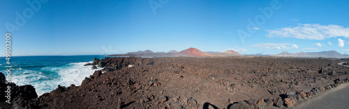 Panorama di un paesaggio vulcanico