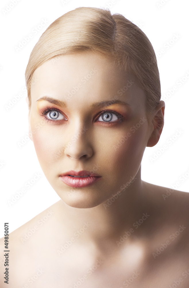 the floral makeup, she is turned of three quarters the floral makeup, she is turned of three quarters