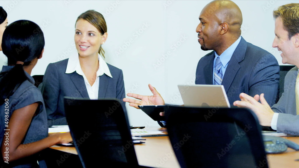 Smart Financial Traders Using Wireless Technology Smart Financial Traders Using Wireless Technology