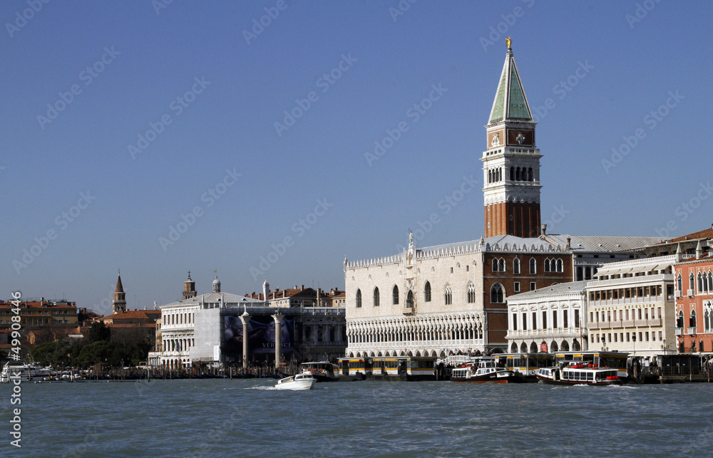 Venedig, Hafeneinfahrt, Campanile