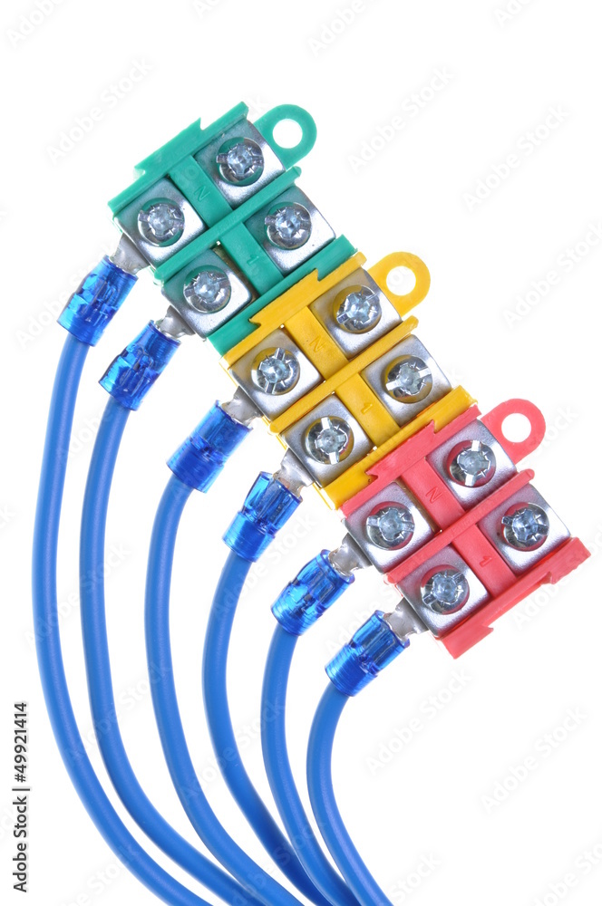 Installation electrical cables with terminal block
