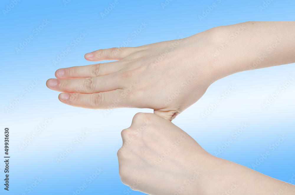 professional medical hand washing gesture