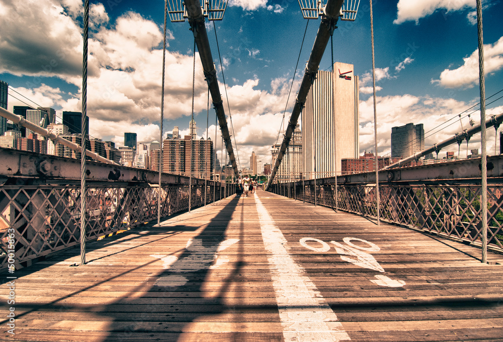 Fototapeta premium Brooklyn Bridge view, New York City