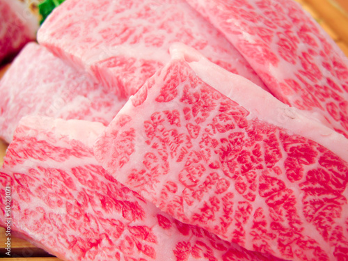 Wallpaper Mural 和牛：焼き肉用の霜降り和牛肉（神戸ビーフ） Torontodigital.ca