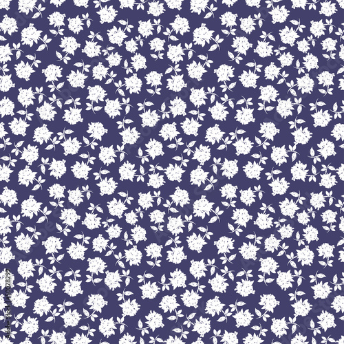 small flowers seamless pattern
