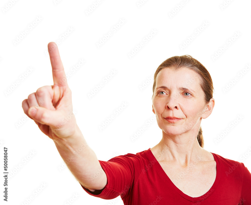 Frau hält Zeigefinger hoch Frau hält Zeigefinger hoch