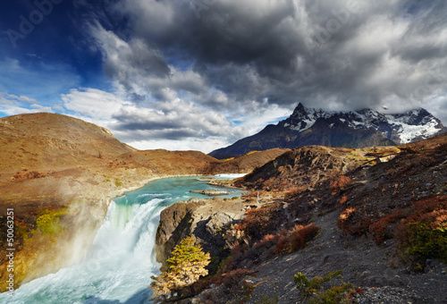 Torres del Paine, Chile © Dmitry Pichugin
