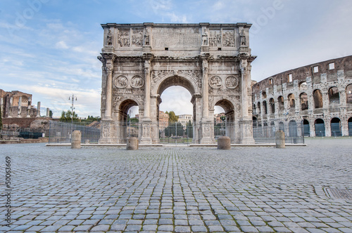 Arch of Constantine in Rome, Italy photo