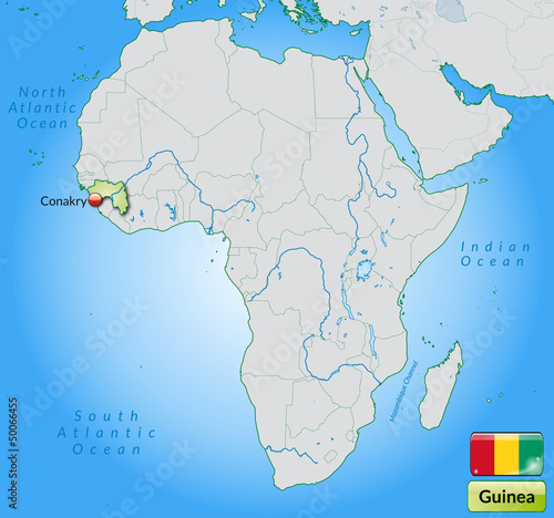   bersichtskarte von Guinea mit Landesflagge