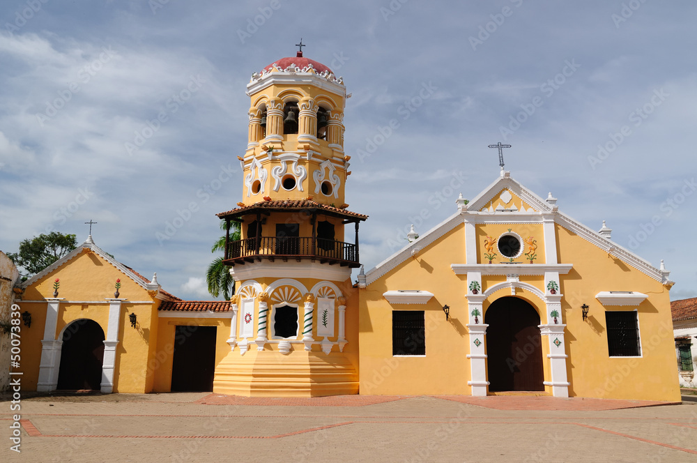 Fototapeta premium Colombia, View on the old Mompos