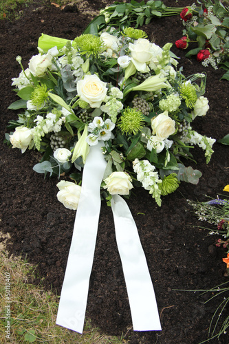 Fototapeta Naklejka Na Ścianę i Meble -  Sympathy Flowers