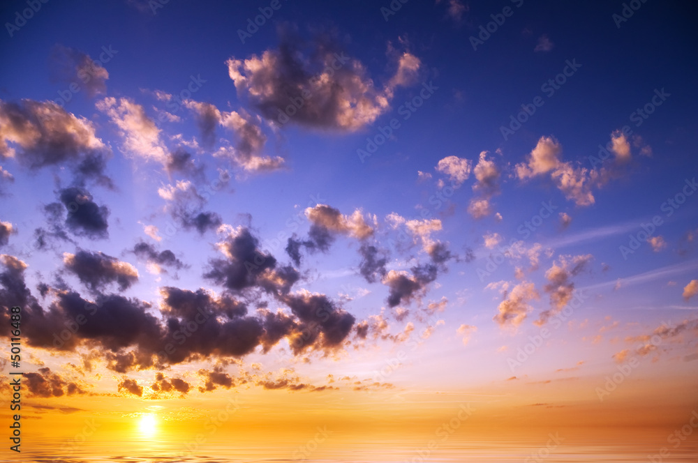 Fototapeta premium Sky background on sunrise