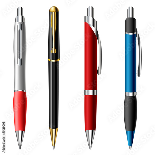 Realistic ballpoint pen set