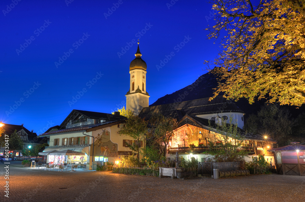  Mohrenplatz Garmisch abends