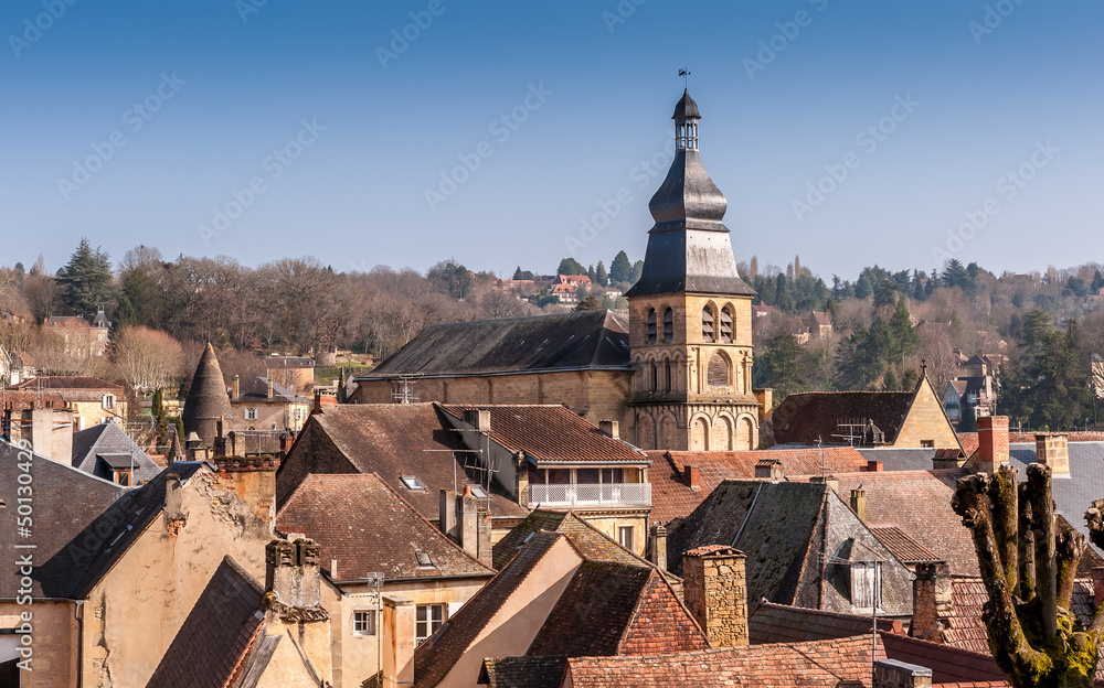 Les toits de Sarlat-la-Canéda, dans la Dordogne en Nouvelle-Aquitaine, France