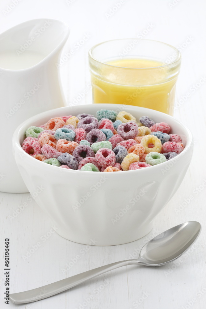Delicious kids cereal loops with a fruit flavor Delicious kids cereal loops with a fruit flavor