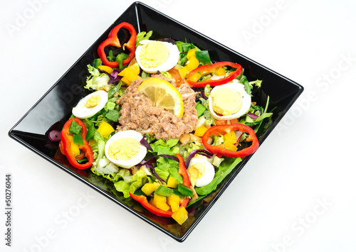 Salad with tuna