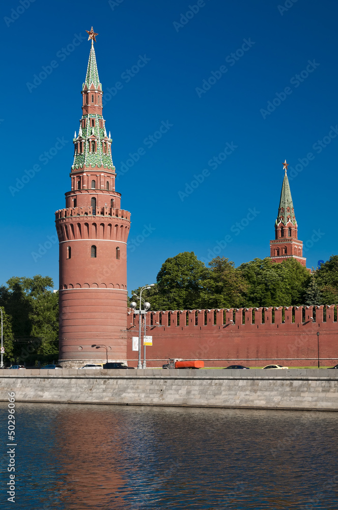 Кремлевская набережная. Москва