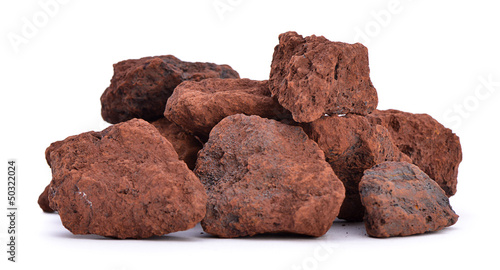 Fotografie Heap of natural iron ore isolated on white background