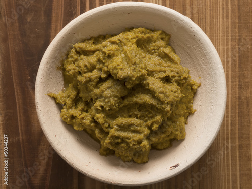 indian yellow curry paste