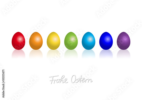 Ostereier in Regenbogenfarben und Schriftzug „Frohe Ostern“