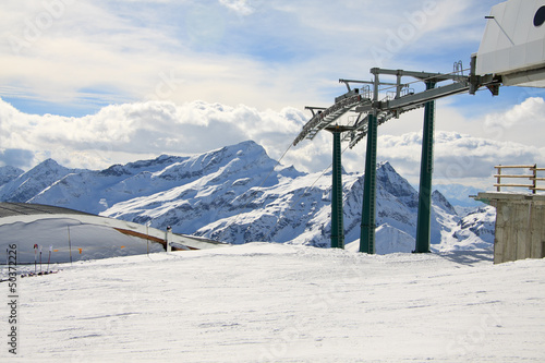 impianti di risalita e pista da sci © Roberto Zocchi