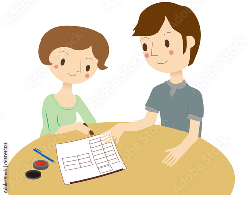 婚姻届を書くカップル