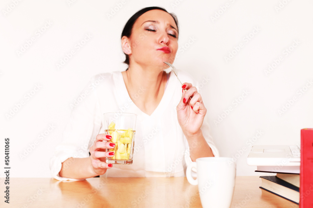 Frau ist Obstsalat Frau ist Obstsalat