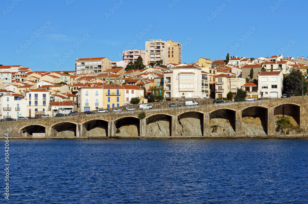 Obraz premium Coastal town of Banyuls-sur-Mer, Mediterranean sea, Roussillon, Pyrenees Orientales, France