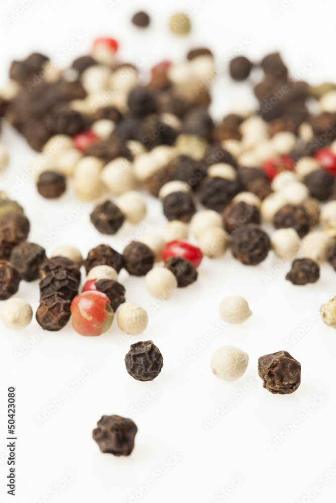 Raw Whole Four Peppercorn Blend Raw Whole Four Peppercorn Blend