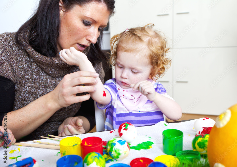 Fototapeta premium Painting Easter Eggs