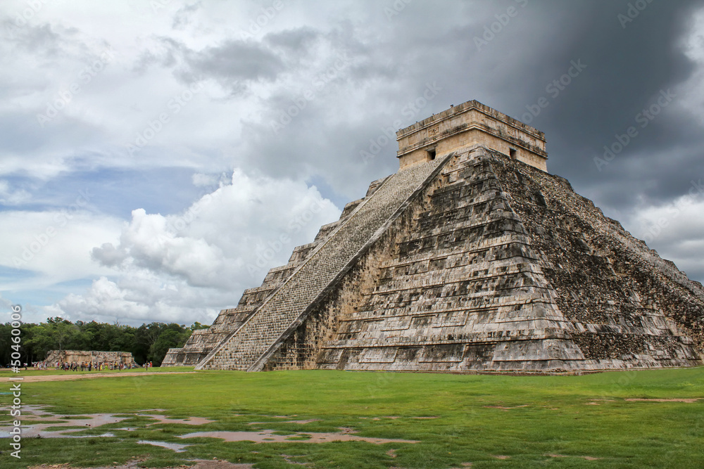 Mayan Pyramid Mayan Pyramid