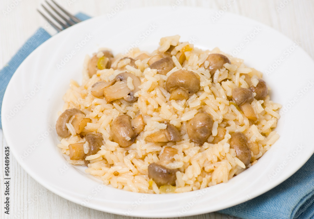 risotto with mushrooms risotto with mushrooms