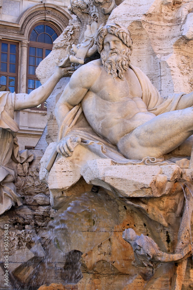 Fontaine des Quatre-Fleuves à Rome - Italie Fontaine des Quatre-Fleuves à Rome - Italie