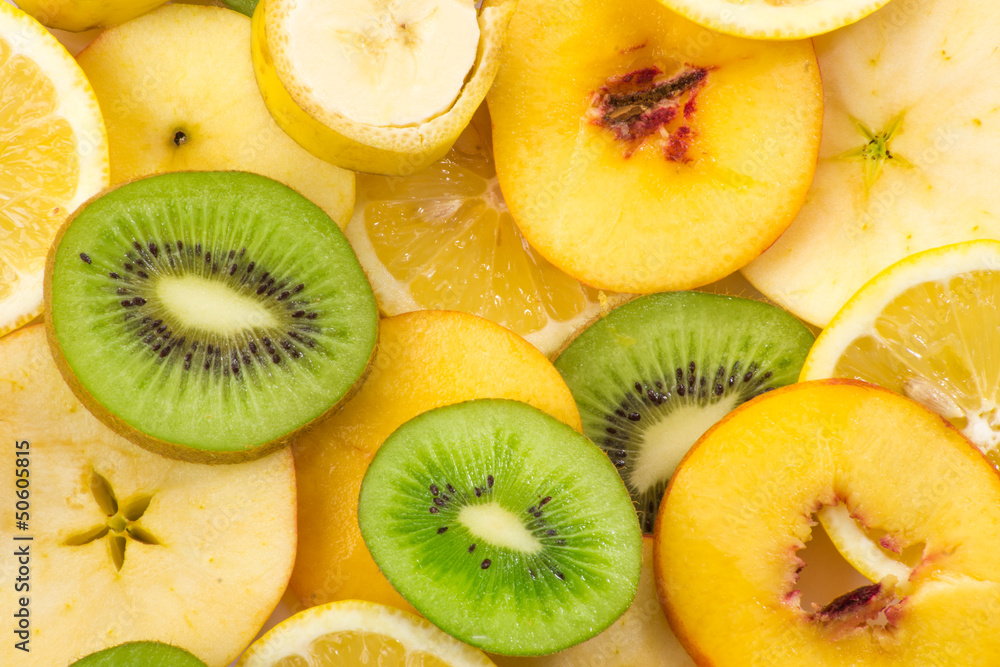 Fototapeta premium Sliced fruits background