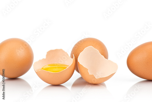 Jajka na białym tle