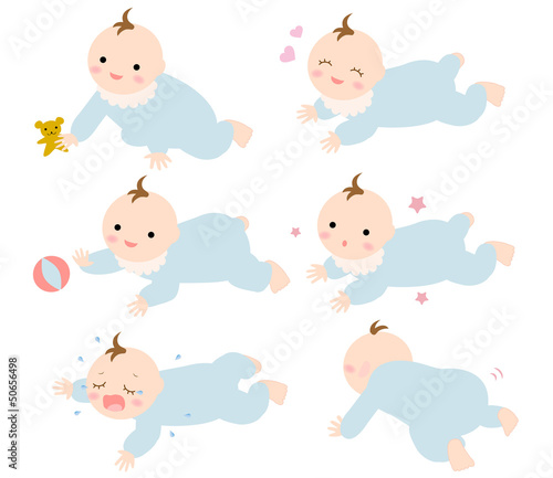 赤ちゃん乳児　はいはい2　ずり這い　男の子