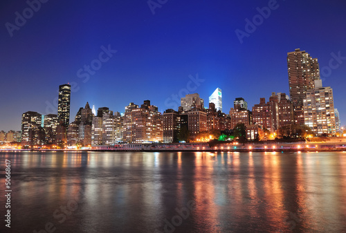 New York City Manhattan midtown skyline © rabbit75_fot