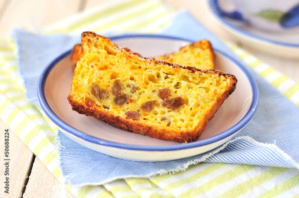 Orange Loaf Cake with Sultanas Orange Loaf Cake with Sultanas